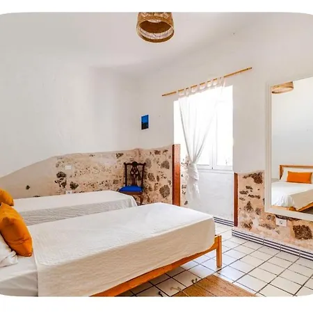Sweet Room Cotillo Apartment *