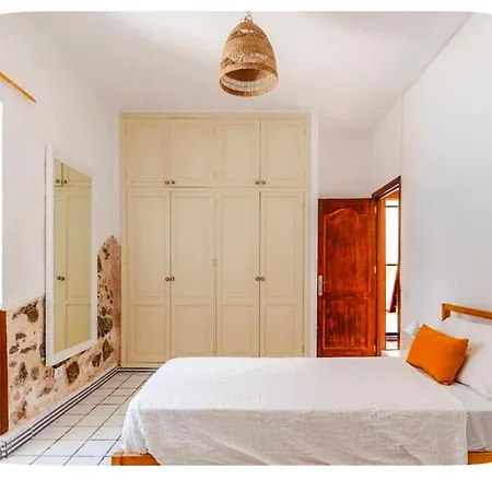 Ocean Front Surf House El Apartment El Cotillo (Fuerteventura)
